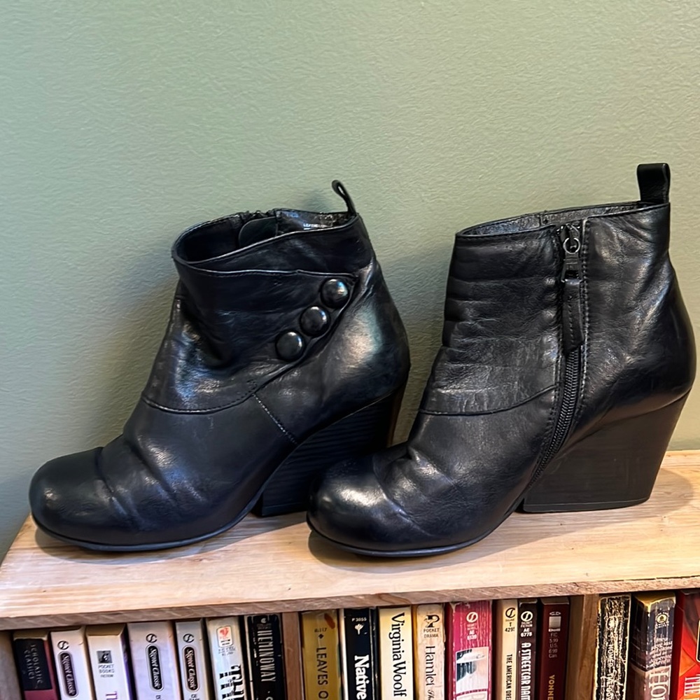 Miz Mooz booties